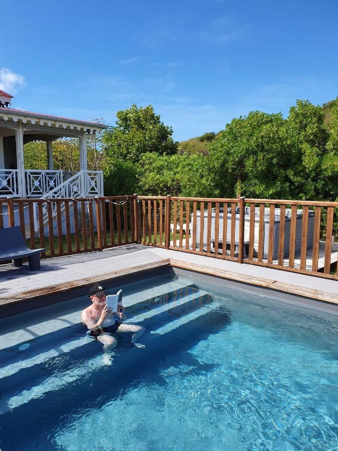 Chez Gisele Et Philippe Villa Terre-De-Haut Exteriör bild